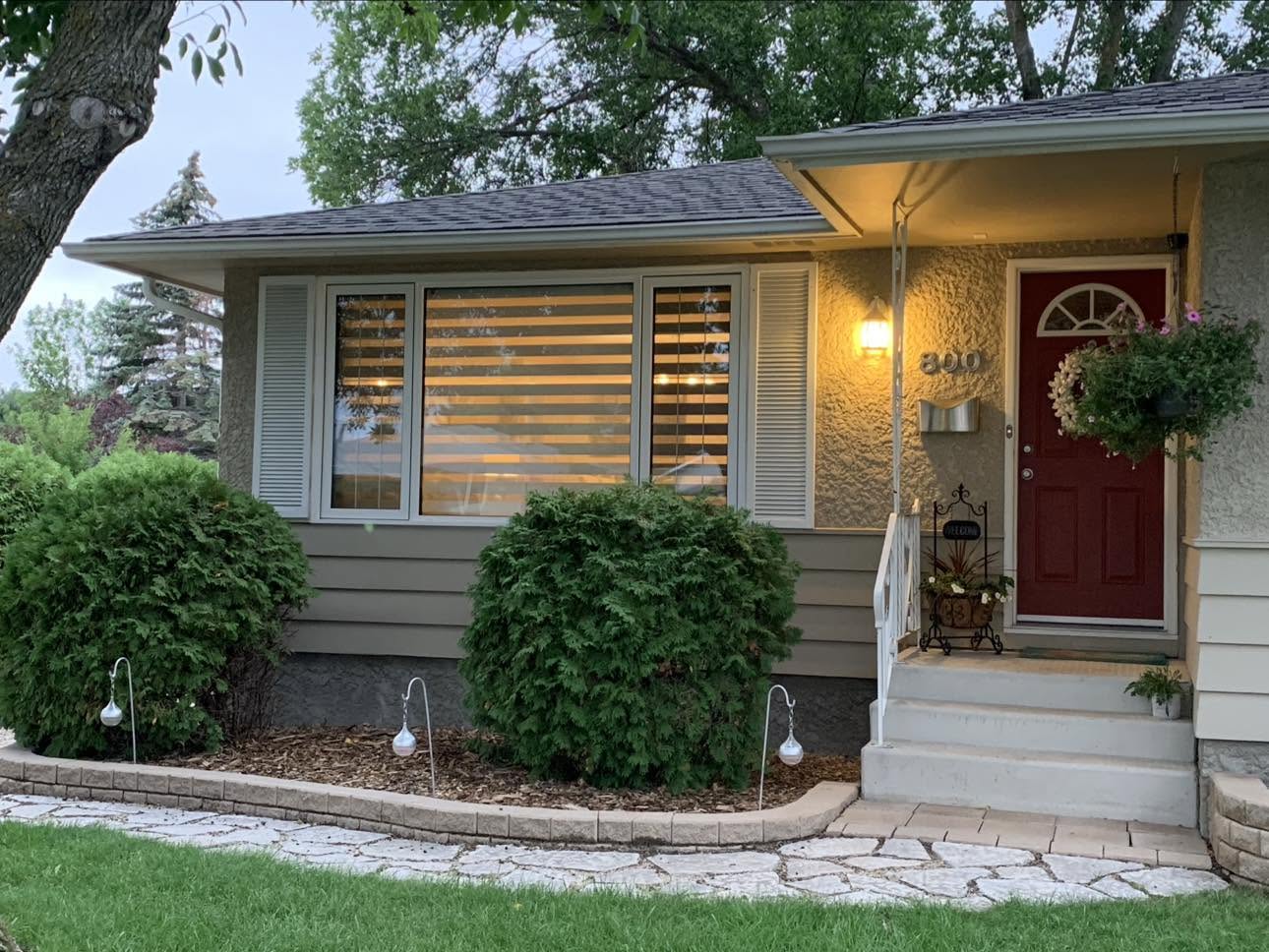 Curb Appeal · Bay Front